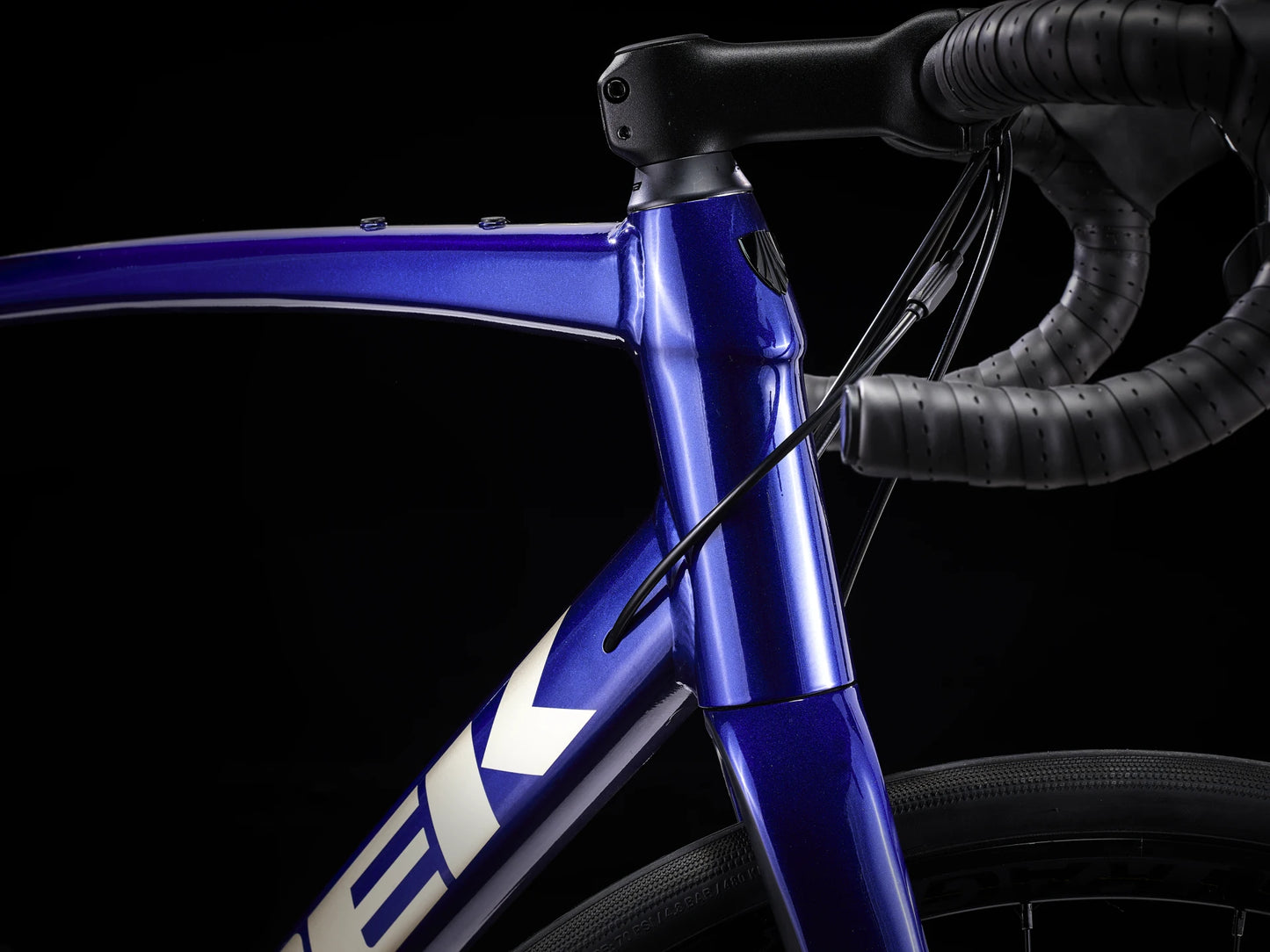 Domane AL 2 Disk Road Bike