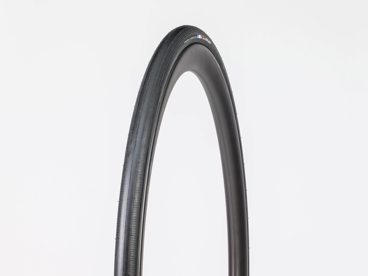 Bontrager R3 Hard-Case Lite TLR Road Tyre