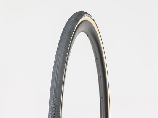 Bontrager R4 Classics Hard-Case Lite Road Tire 700x28