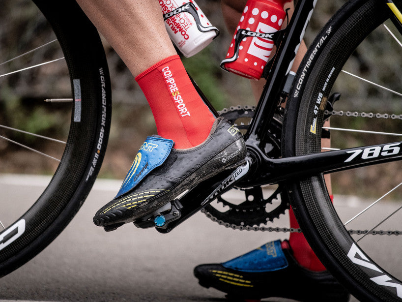 PRO RACING SOCKS V3.0 ULTRALIGHT BIKE RED