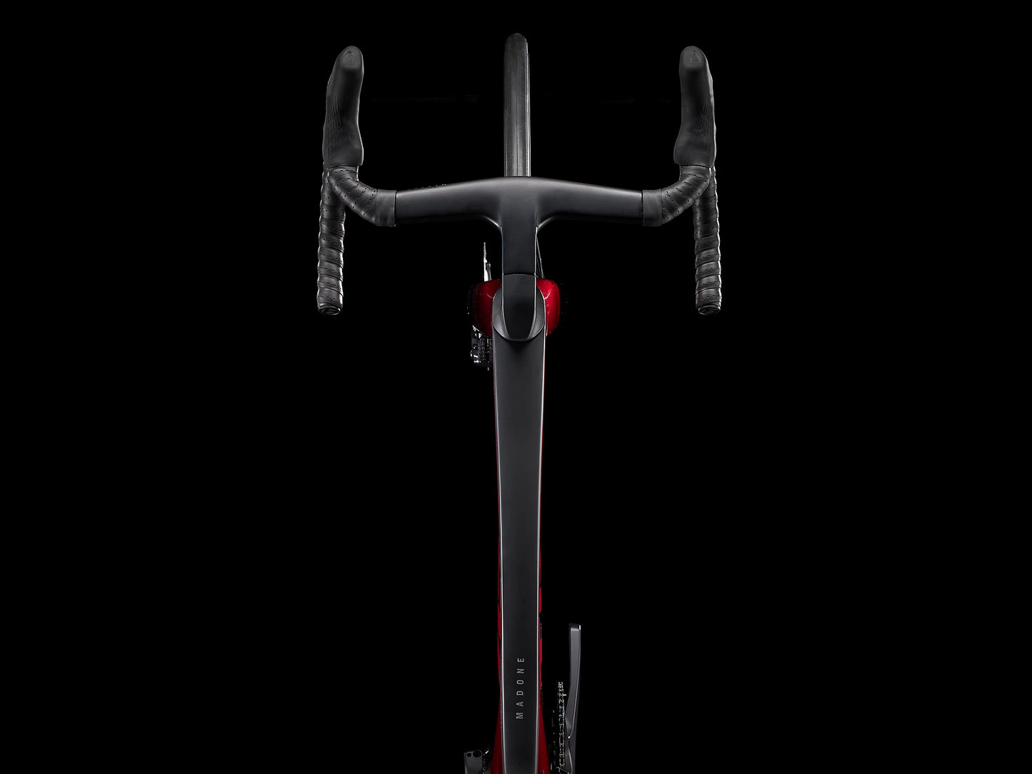 Madone SLR 7 Gen 7 Red to Red Carbon